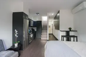 Applewood Suites - Queen West Studio - Image 2