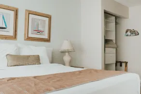 Nye Beach Condos & Cottages - Image 3