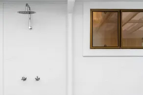 The Corner House - Image 5