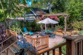 Lovely Laurelhurst - Music Room & Sunny Yard 3 Bedroom Home - Image 5