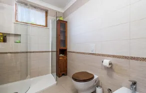 3 Bedroom Awesome Apartment In Ika - Image 4