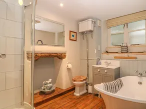 Weavers Cottage - Image 2