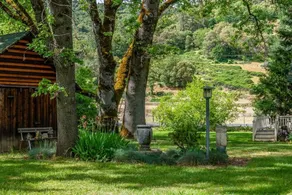 Romantic Rogue River Cottage - Image 5