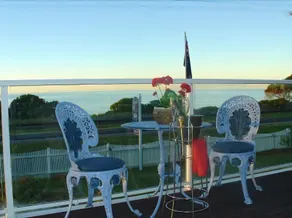 Moonlight Bay B&B Guest House - Image 5