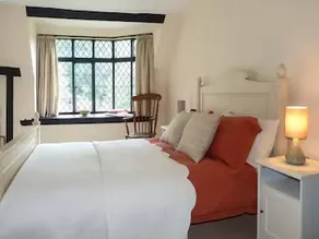Tudor Wing - Image 3