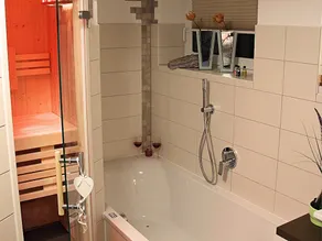 Bright Apartment in Medelon With Jacuzzi and Sauna - Image 5