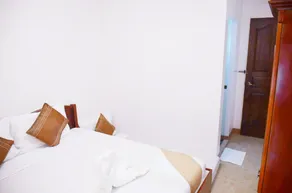 Casa D' Estrella Apartelle - Image 3