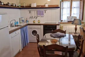 Ca Pilarona - La Cuadra - Image 2