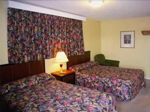 Eastcourt Motel - Image 2