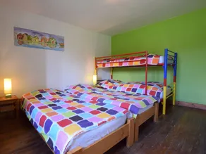 Two Homes in one Location, Ideal for Larger Groups who Want a lot of Space - Image 3