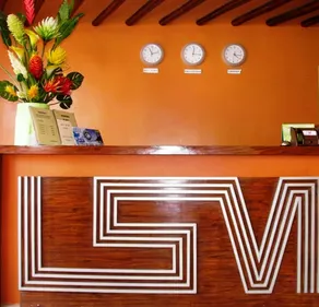 LSM Square Residence - Image 2