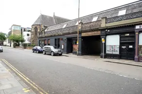 Modern 1BR Home in Vibrant Leith Area - Image 5