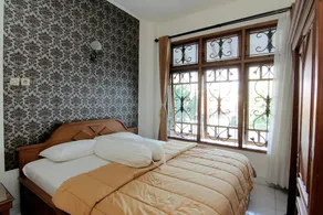 Hotel Fevytra Syariah - Image 2