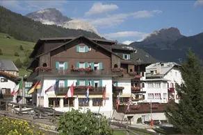 Sport Hotel Enrosadira - Image 4