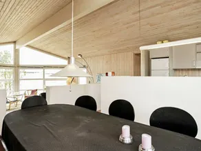 Luxurious Holiday Home in Bindslev With Whirlpool - Image 4