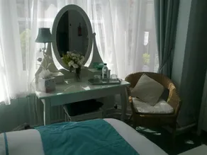 Courtenay House - B&B - Image 5