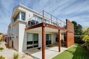 Villa Moyne - located in a quiet cul de sac and designed for beach families - Image 3