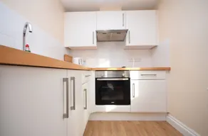 Duncan's Apartment , Chichester - Image 4