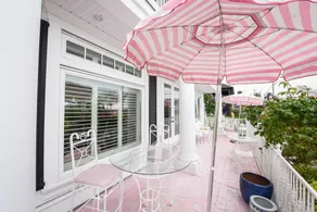 Deerfield House - Image 2