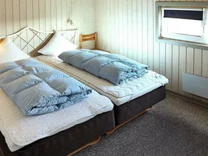 Luxurious Holiday Home in Ringkøbing With Indoor Whirlpool - Image 2