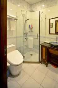Ji House - Image 3