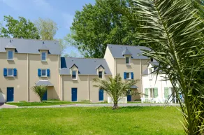 Le Domaine des Mauriers - Image 2