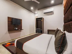 Pramila Inn By OYO Rooms - Image 5