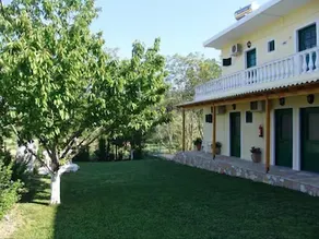 Family Studios - Image 4