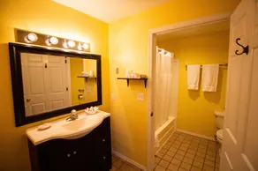 Delamater Inn - Image 4