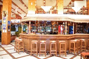 Blue Bay Hotel - Image 5