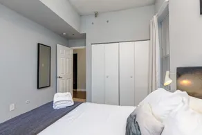 Updated CWE 1BR Near BJC by Zencity - Image 2