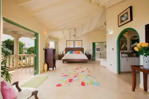 Beautiful Four-bedroom Villa With Breathtaking sea Views - Image 4