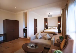 Summit Thistle Villas Luxury Spa Resort - Image 3