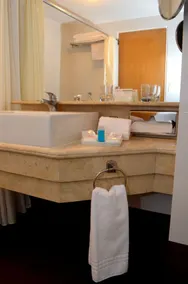 Hotel Lafayette - Image 3