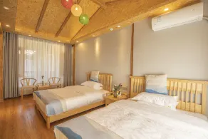 Wolong Inn - Image 2