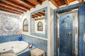 Giglio - WR Apartments - Image 5