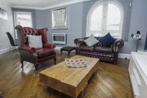 Portside Apartment Parking by Brighton Holiday Lets - Image 4