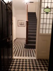 Delightful Victorian House - Image 5