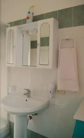 Doris Villa D'amare - Image 2