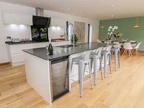 Low Wood House - Image 3