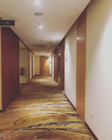 Makarem Al Shorofat Hotel - Image 2