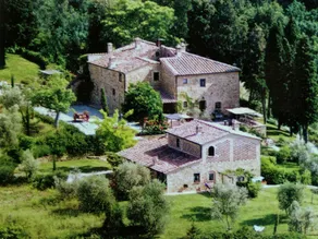 Romantic Farmhouse near Medieval Village of Montaione - Image 4