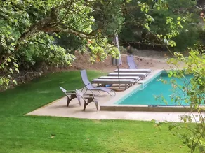 Beautiful Holiday Villa With Privat Pool Surrounded by Vineyard in Entrecasteaux - Image 2