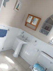 Seaside House - Image 2