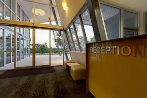 Hunter Valley Hotel Academy - Image 2