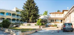 Hotel Diamond - Image 4