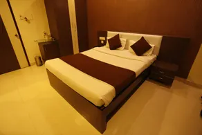 Hotel Sanket Inn by FabHotels - Image 3