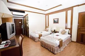 U Tai Tip Guest House - Image 4