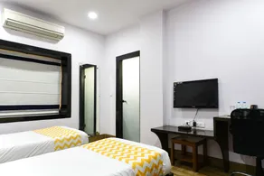 FabHotel Hill View Begumpet - Image 2