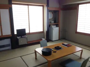 Towadako Lakeside Hotel - Image 2